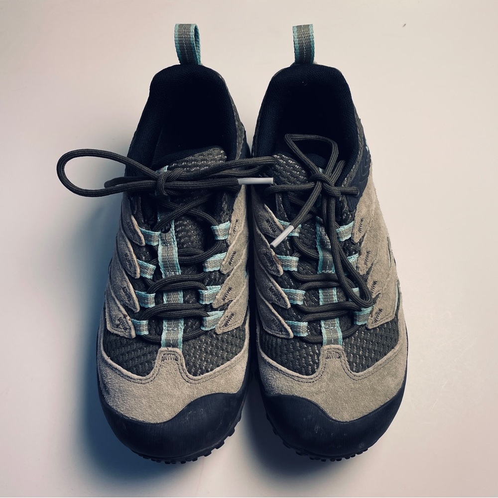 MERRILL Chameleon 7 Limit Hiker Shoe 6 Olive Low Top Boot Outdoorsy Gorpcore